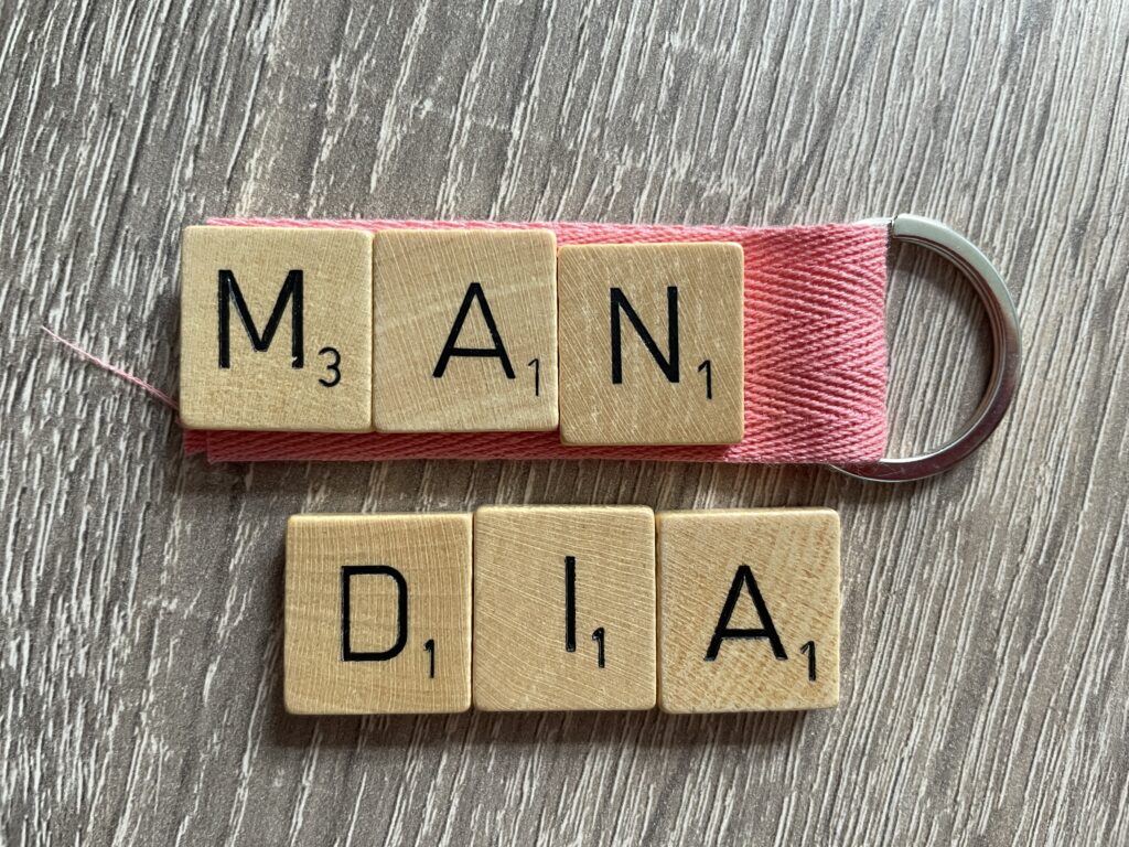 scrabblesleutelhanger van mandia