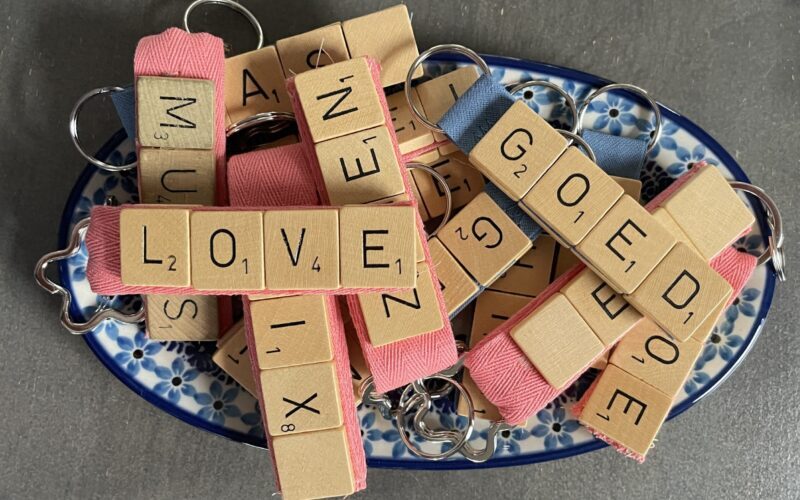 scrabblesleutelhangers van mandia